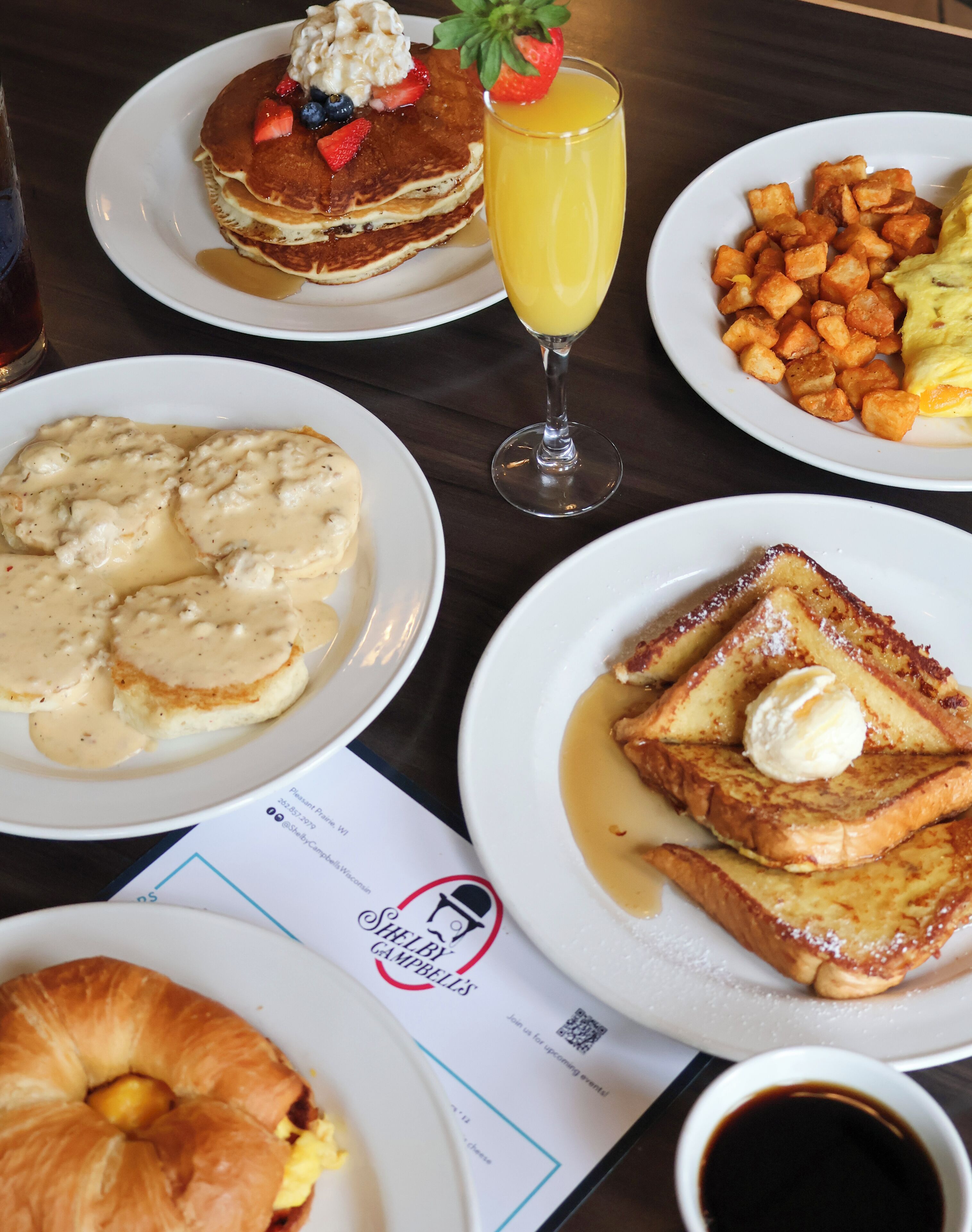 daily cooked-to-order breakfast for a fee