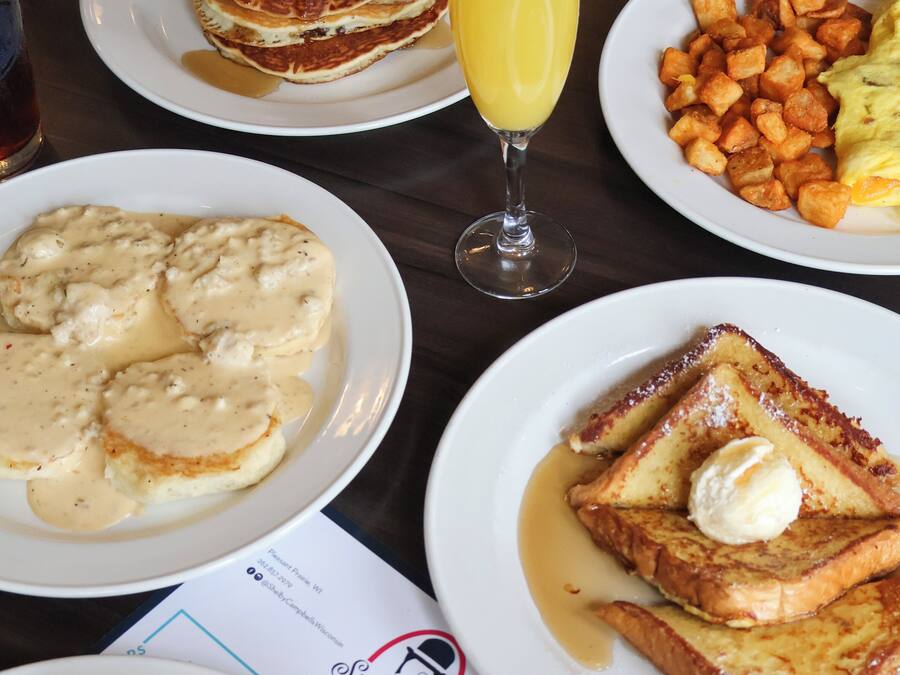 Daily cooked-to-order breakfast for a fee