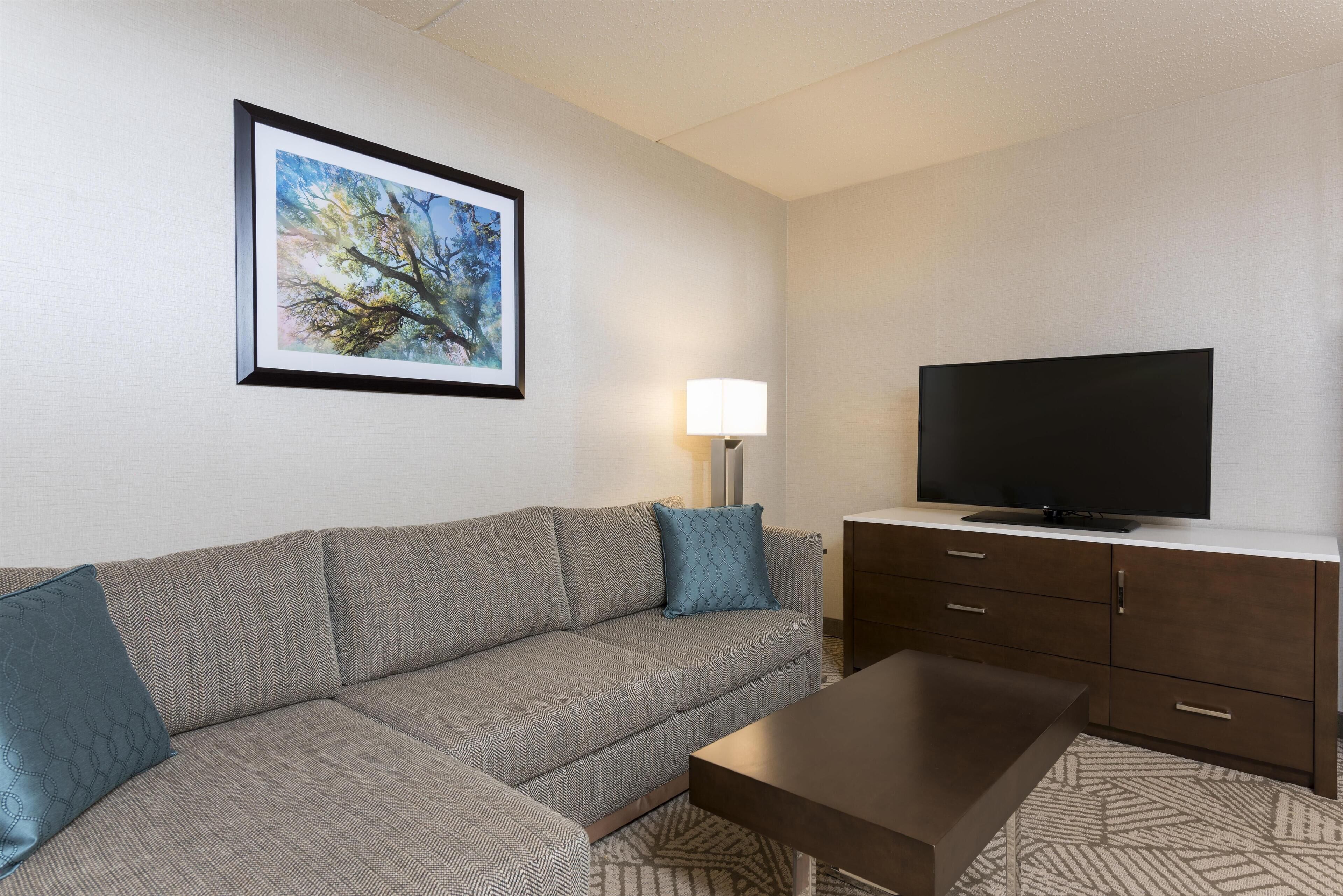 In-room safe, blackout curtains, iron/ironing board, free WiFi