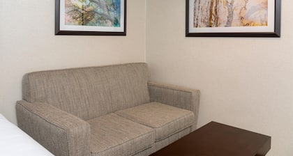 Doubletree by Hilton Pleasant Prairie Kenosha