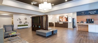 Doubletree by Hilton Pleasant Prairie Kenosha