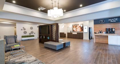 Doubletree by Hilton Pleasant Prairie Kenosha