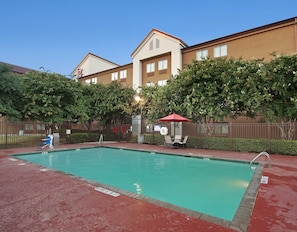 Outdoor pool, open 8:00 AM to 10:00 PM, pool umbrellas, sun loungers