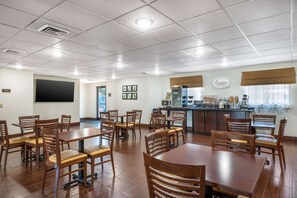 Tägliches inbegriffenes Frühstücksbuffet