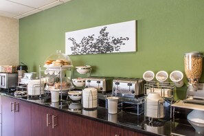Free daily continental breakfast  - Sleep Inn & Suites of Lancaster County (Mountville)