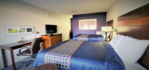 1 bedroom, blackout drapes, free WiFi, bed sheets