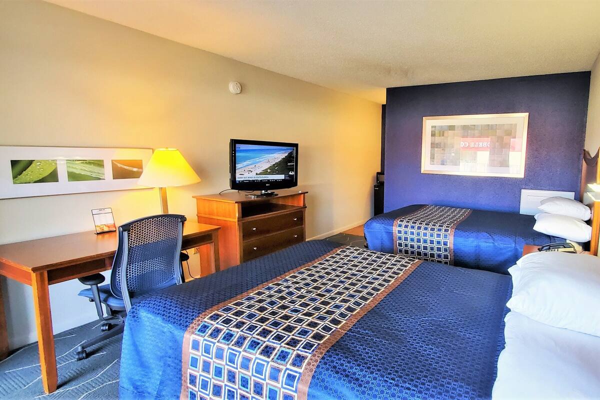 Blackout drapes, WiFi (free), bed sheets