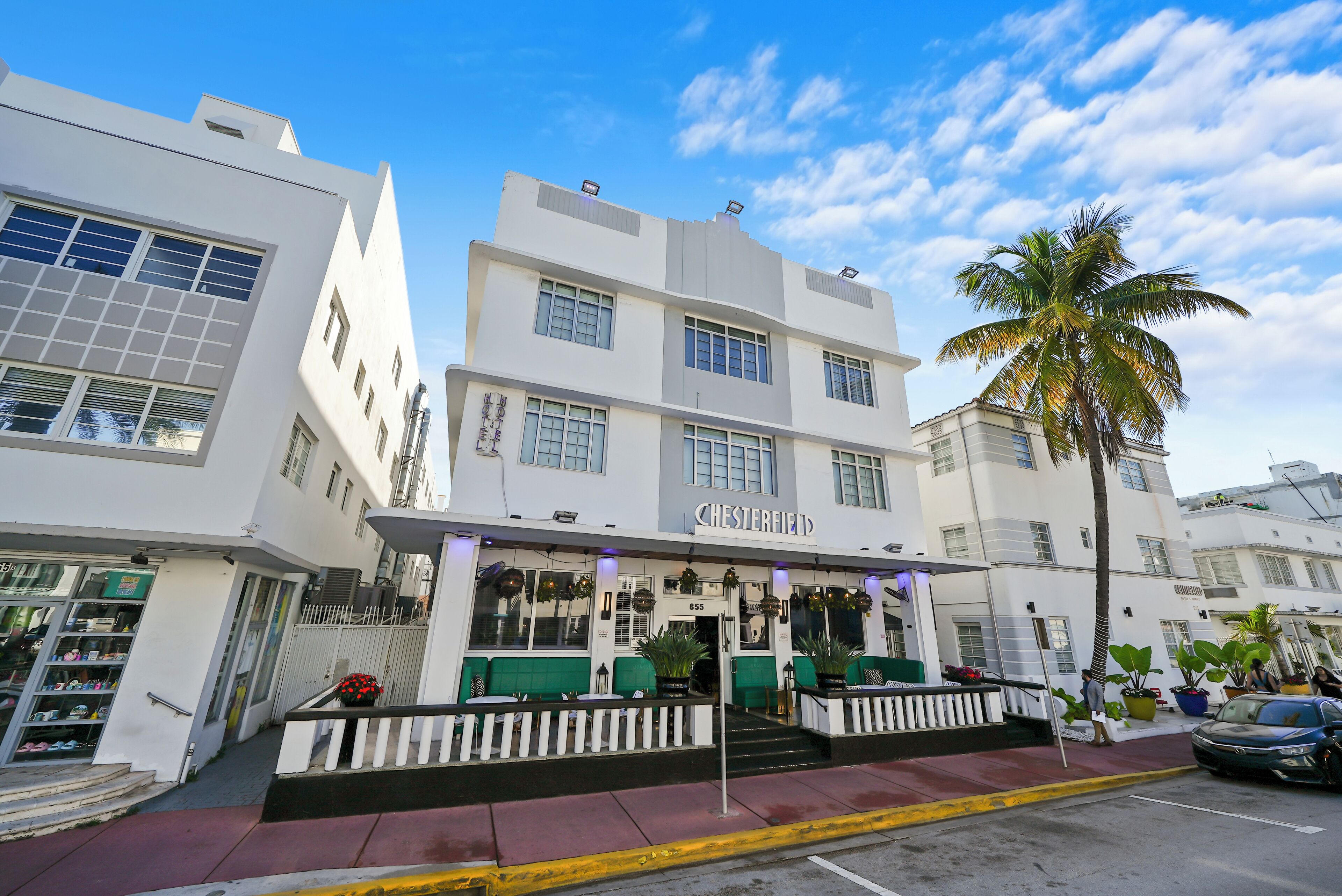 Photo - Chesterfield Hotel & Suites