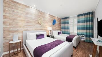Quarto standard, 2 camas Queen | Roupas de cama de algodão egípcio, roupas de cama premium