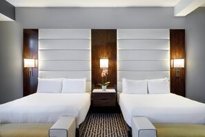 Egyptian cotton sheets, premium bedding, minibar, in-room safe