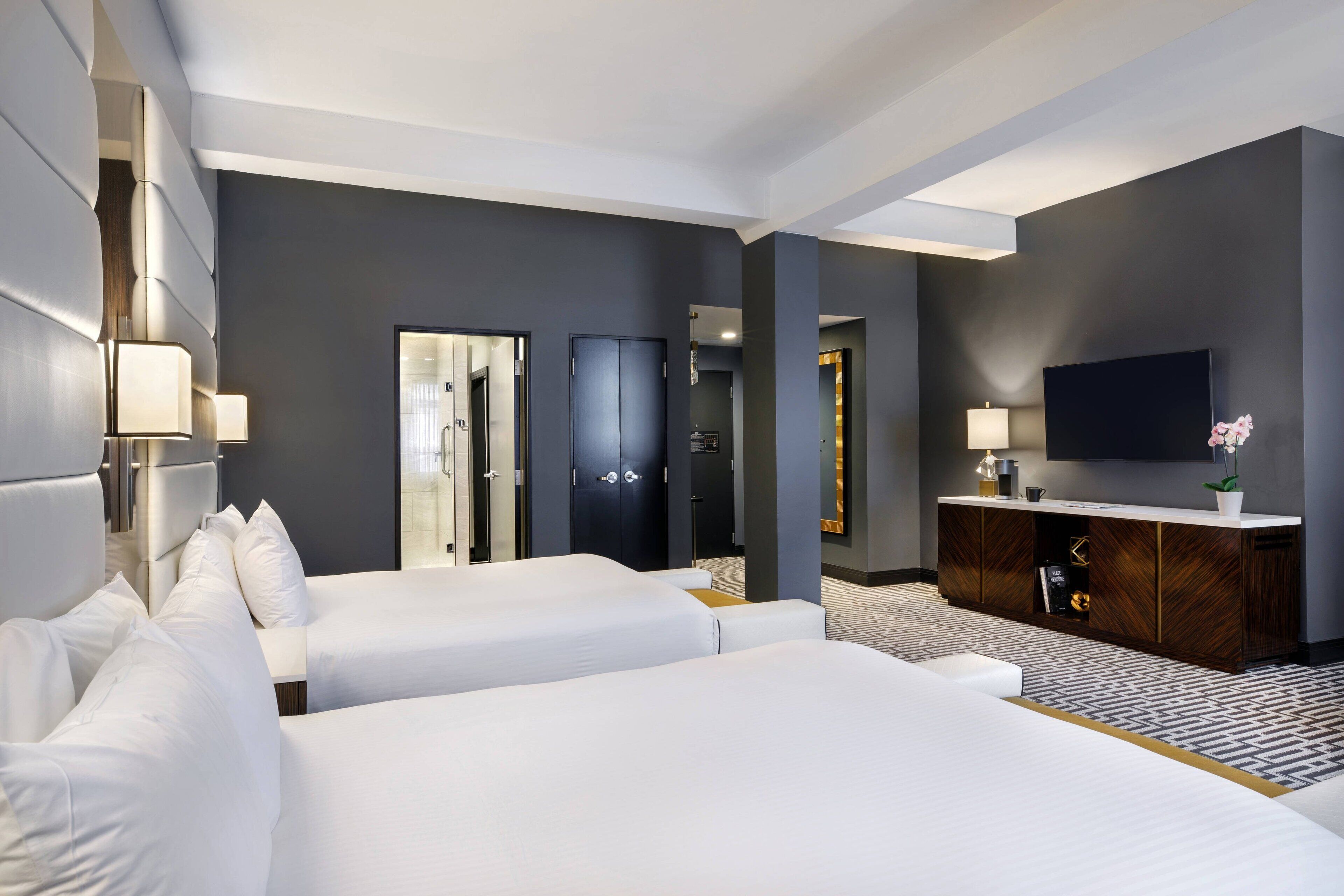 egyptian cotton sheets, premium bedding, minibar, in-room safe