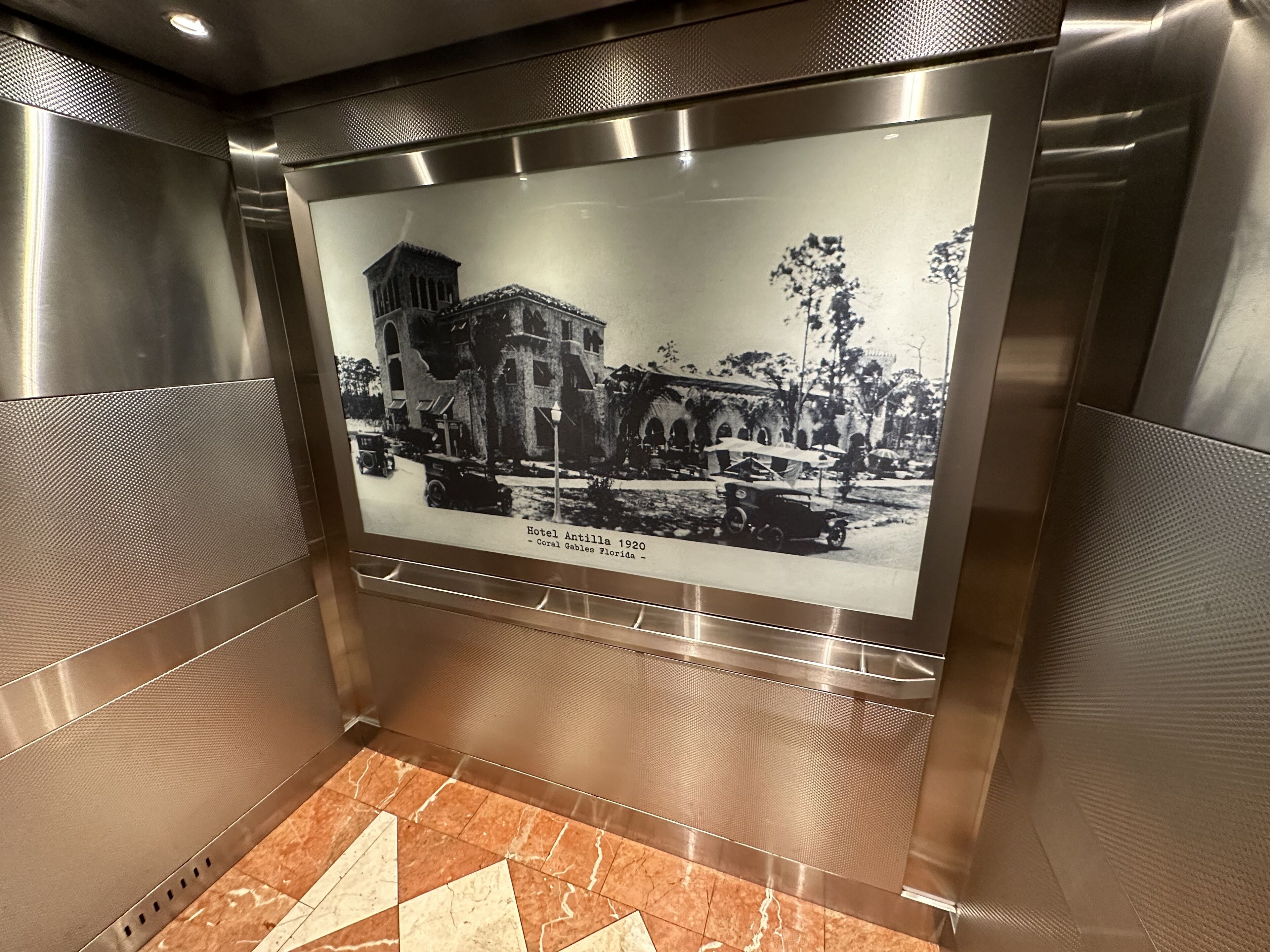 Foto - Hotel Chateaubleau