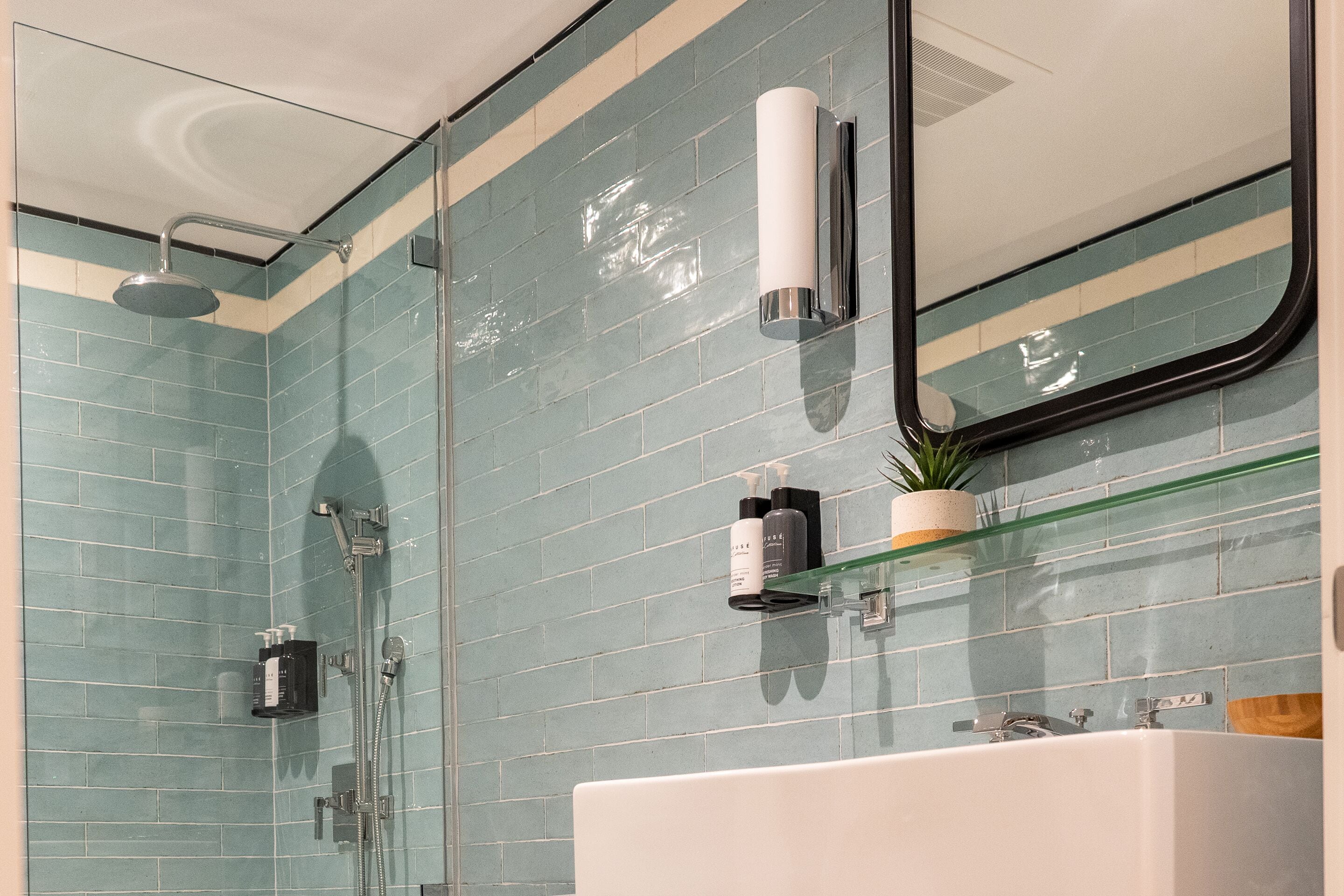 Photo - Nassau Suite South Beach, an All Suite Hotel