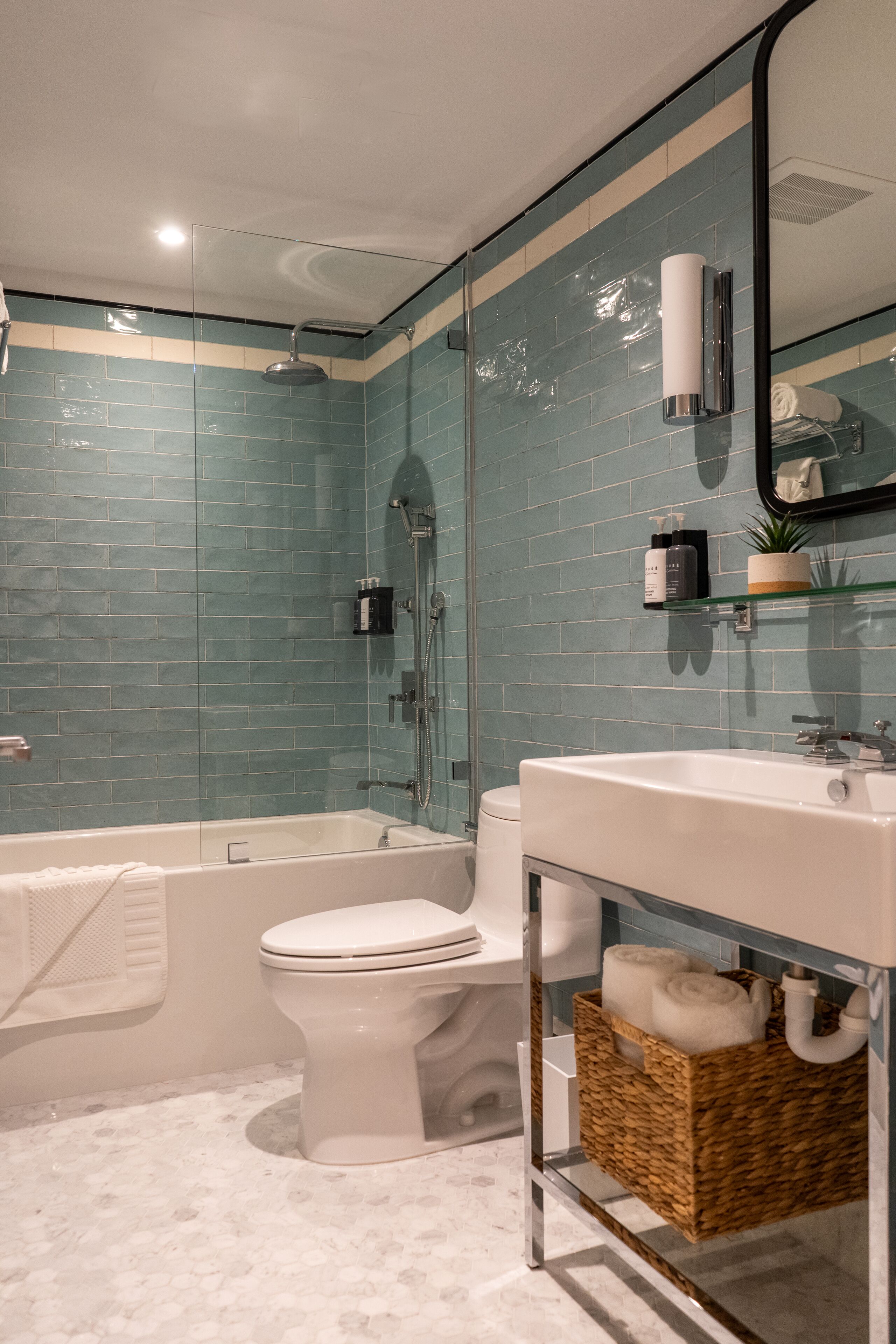 Photo - Nassau Suite South Beach, an All Suite Hotel