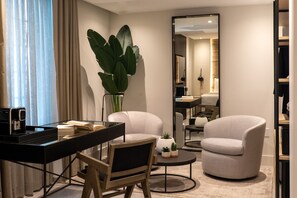 Suíte standard, 2 camas Queen | Roupas de cama premium, cofres nos quartos, escrivaninha