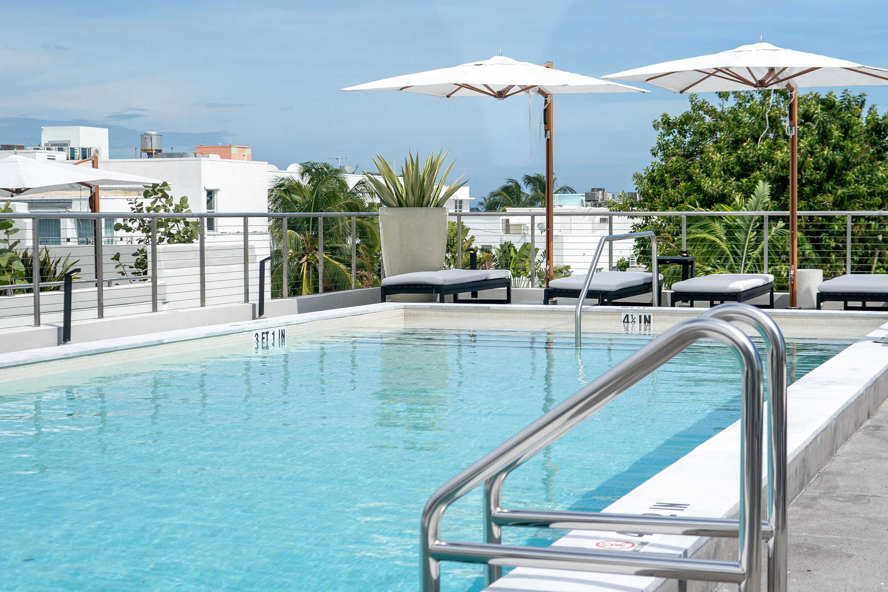 Photo - Nassau Suite South Beach, an All Suite Hotel