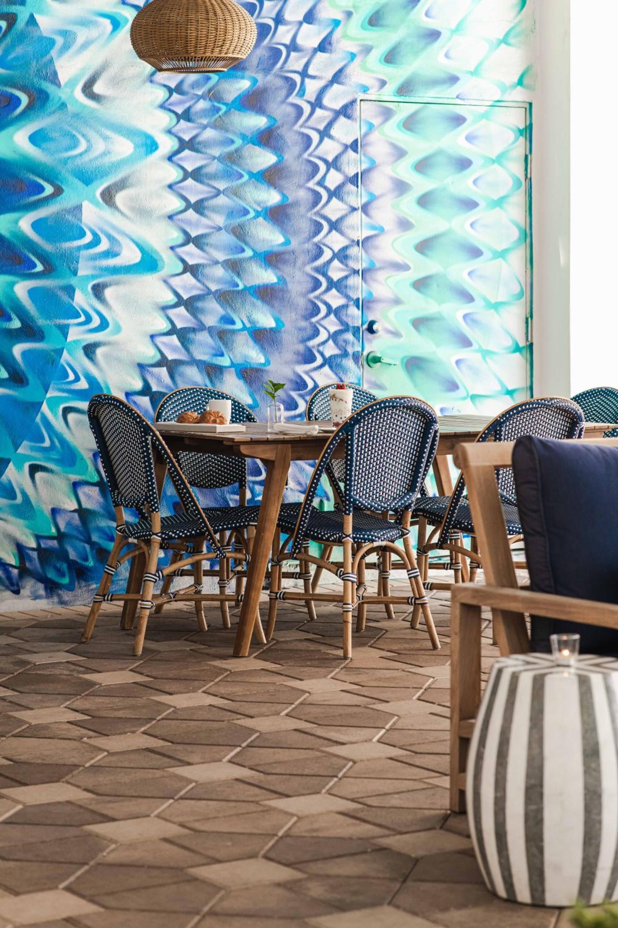 Photo - Blue Moon Hotel