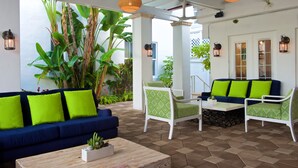 Terrace/patio - Blue Moon Hotel (Miami Beach)