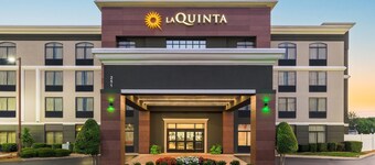 La Quinta Inn & Suites by Wyndham Clarksville