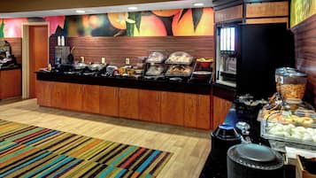 Free daily buffet breakfast