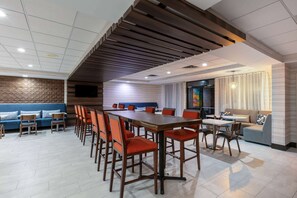 包含每日外带式早餐