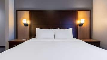 Premium bedding, in-room safe, desk, laptop workspace