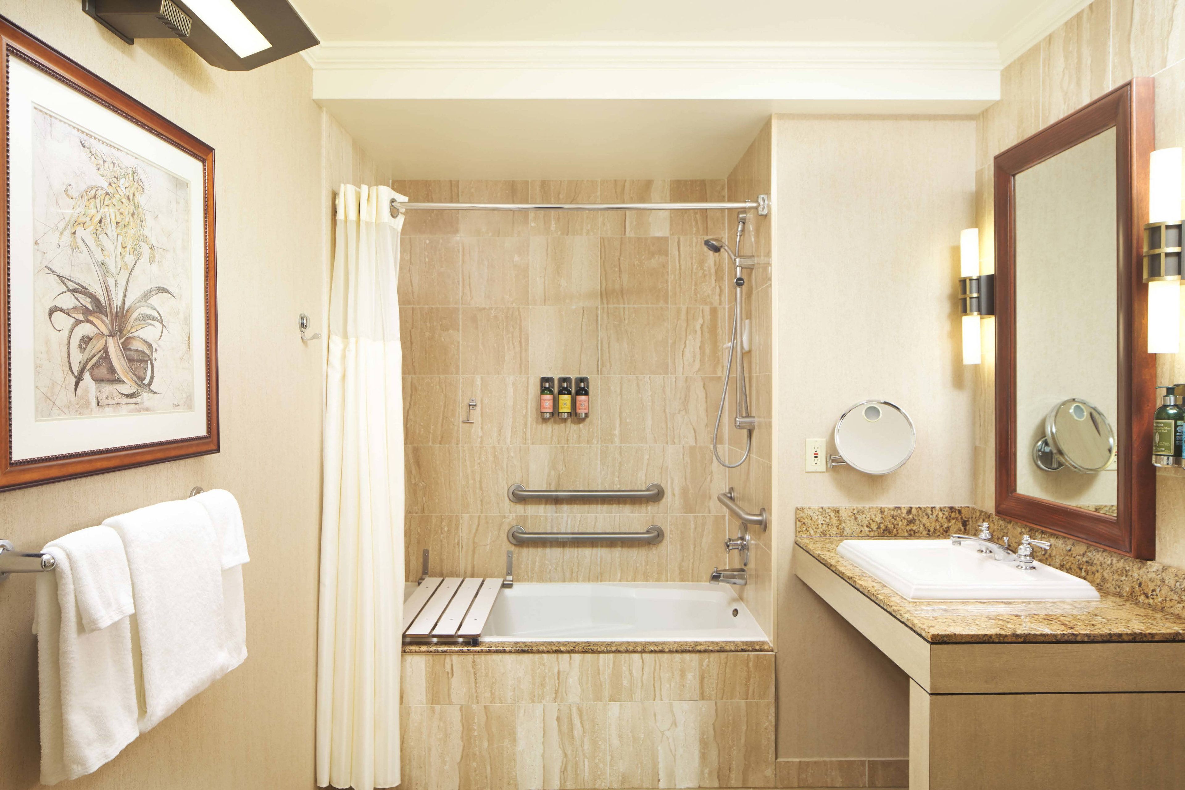 The Davenport Lusso, Autograph Collection