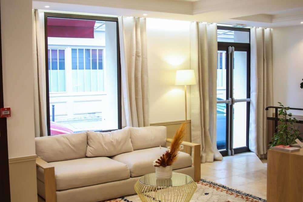 Hotel Little