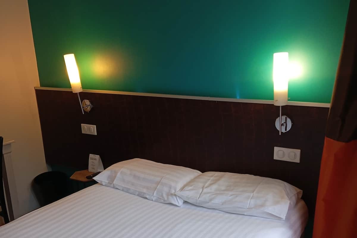 Comfort Double Room, Non Smoking | Premium bedding, desk, soundproofing, free cribs/infant beds
