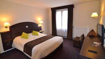 Comfort Double Room | Minibar, in-room safe, desk, free WiFi