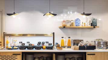 Colazione a buffet a pagamento, servita tutte le mattine