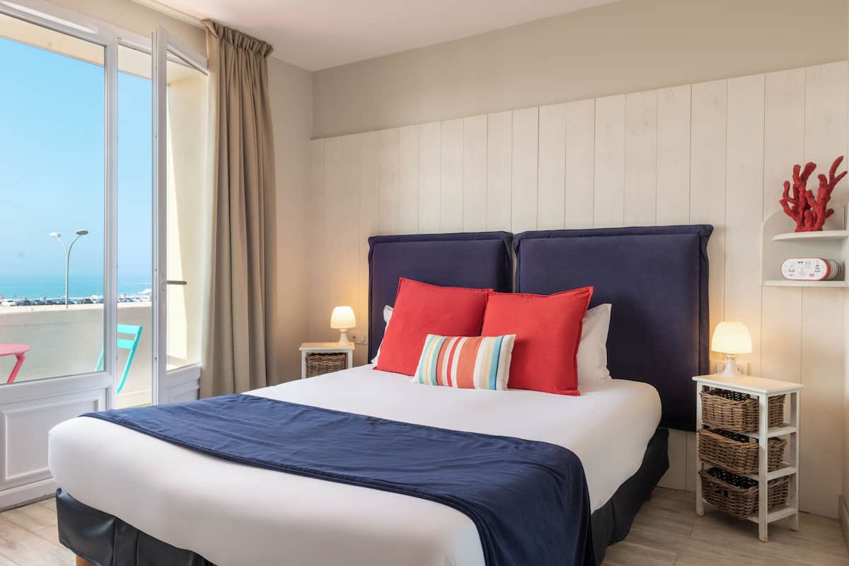 Superior Double Room, Balcony, Sea View | 1 bedroom, premium bedding, Select Comfort beds, in-room safe