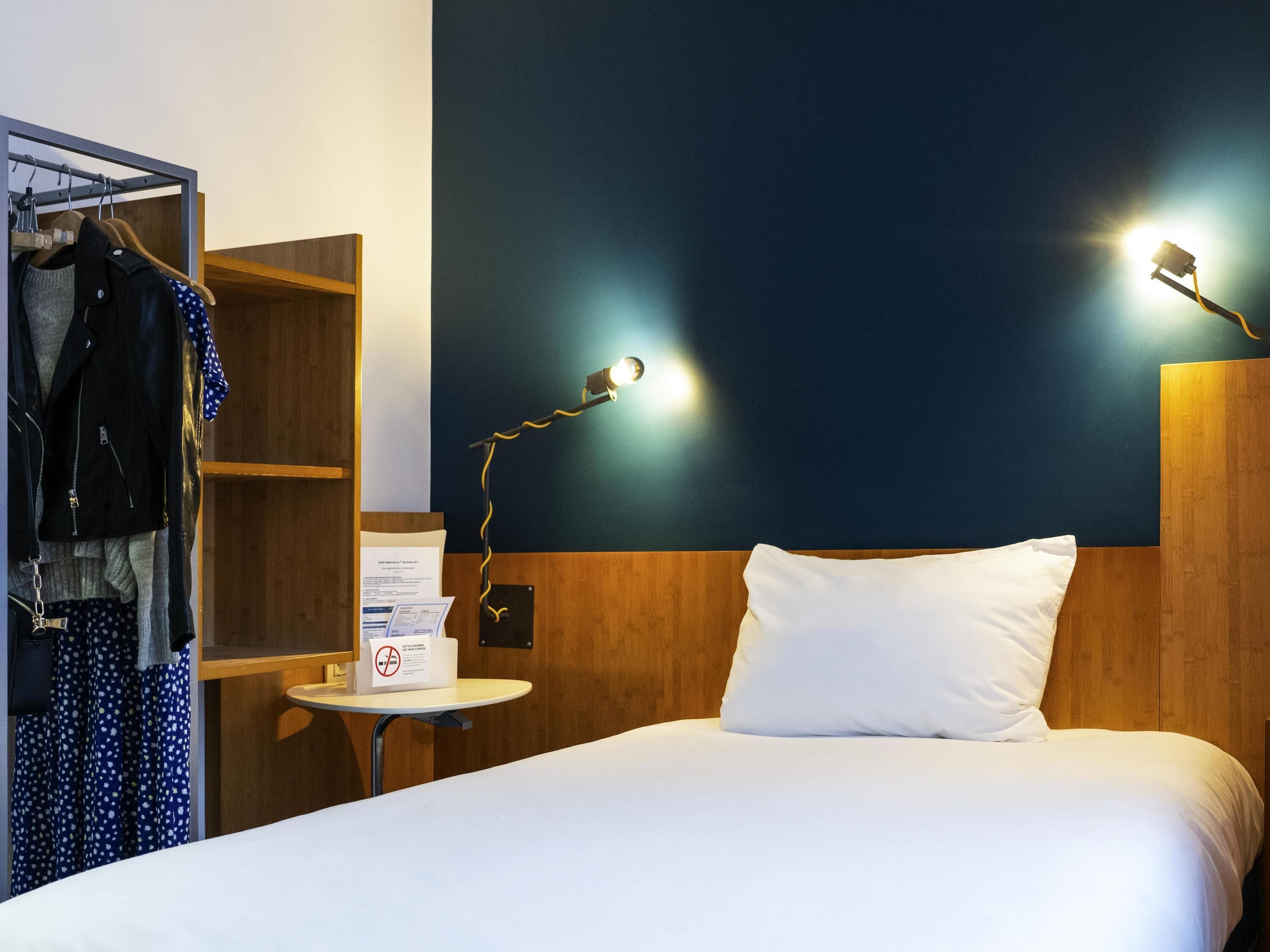 Standardzimmer, 1 Einzelbett | Individuell dekoriert, individuell eingerichtet, Schreibtisch