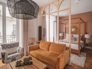 Apartment, 1 Bedroom (Zanzibar - Place Royale - 31m²) | Living area | 43-inch flat-screen TV with satellite channels, TV