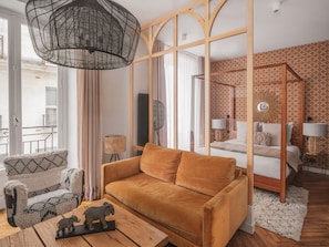 Apartment, 1 Bedroom (Zanzibar - Place Royale - 31m²) | Living area | 43-inch flat-screen TV with satellite channels, TV