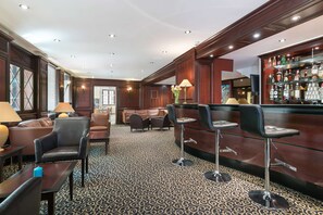 Bar (on property) - Hôtel de l'Europe by Happyculture (Strasbourg)