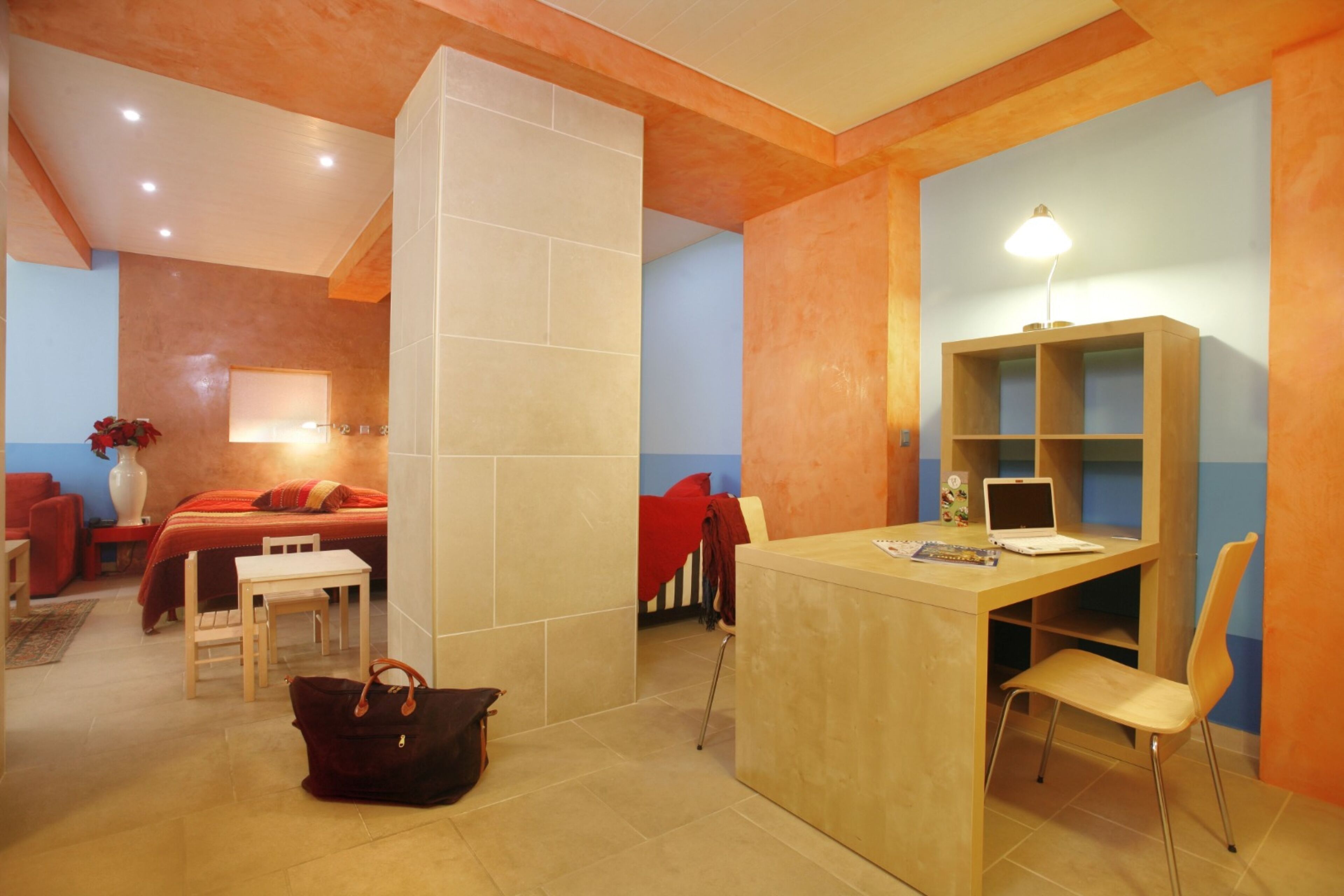 in-room safe, desk, soundproofing, free wifi