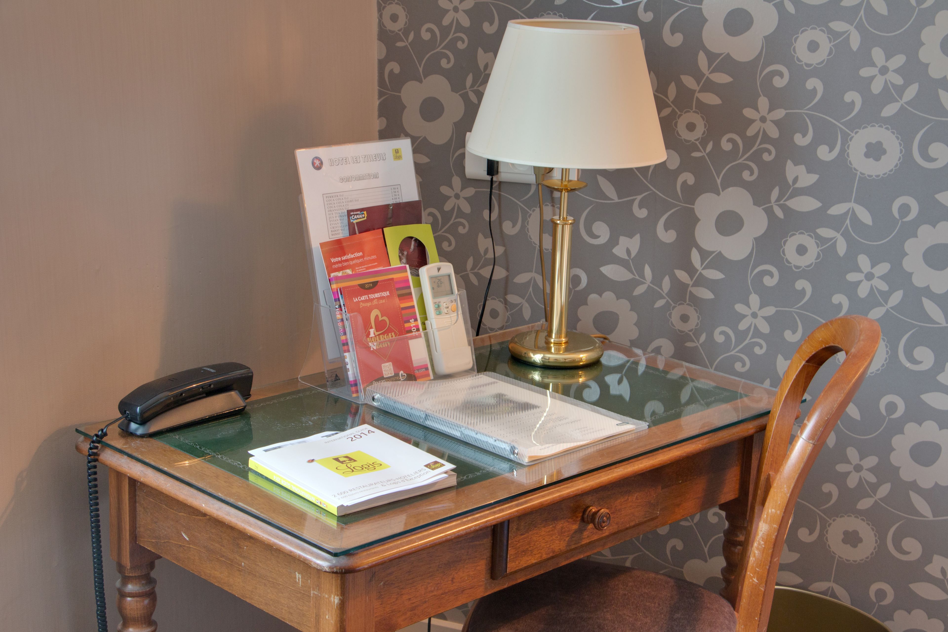 Foto - Hôtel Les Tilleuls, Bourges