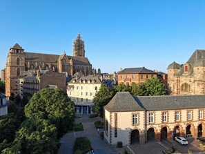 Vue sur la ville depuis l’hébergement