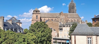 Hôtel La Tour Maje