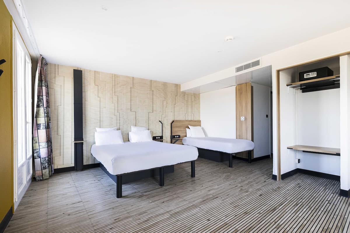 Triple Room, Mobility Accessible