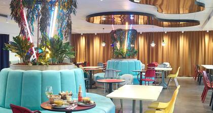 B&B HOTEL Paris 17 Batignolles