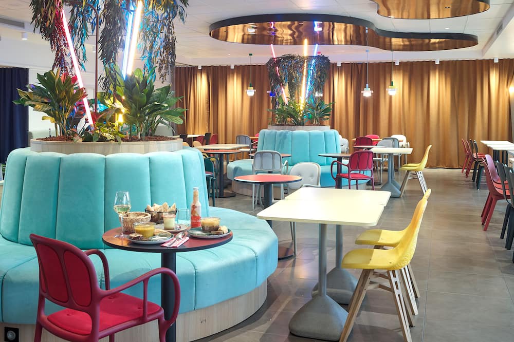 B&B HOTEL Paris 17 Batignolles