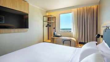 Superior Room, 1 King Bed