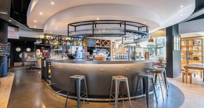 Campanile PRIME - Nice Airport