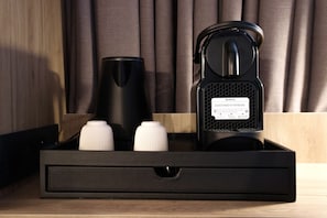 Camera Superior, 1 letto king | Servizio della camera