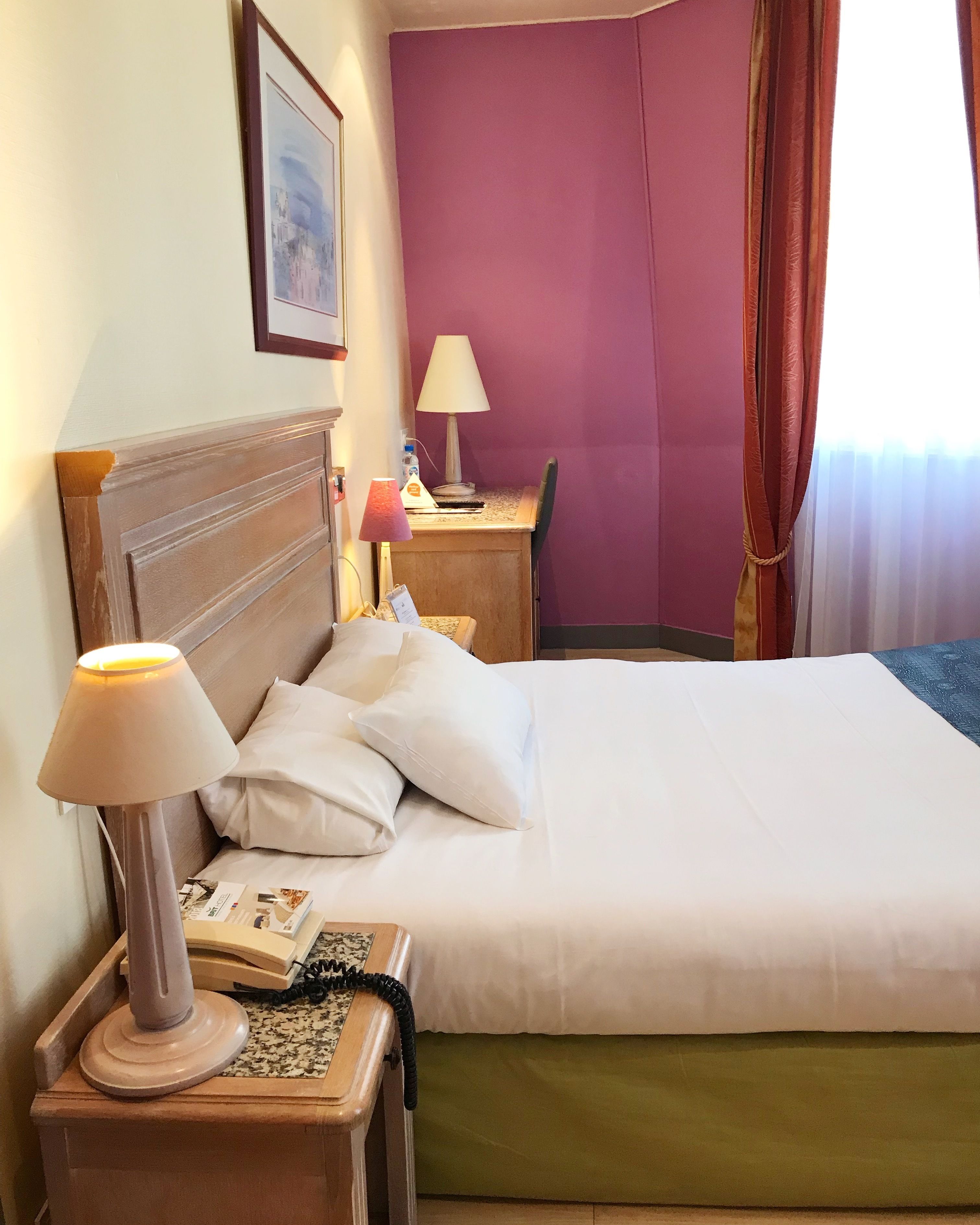 Foto - Brit Hotel Aux Sacres Reims, Centre Historique