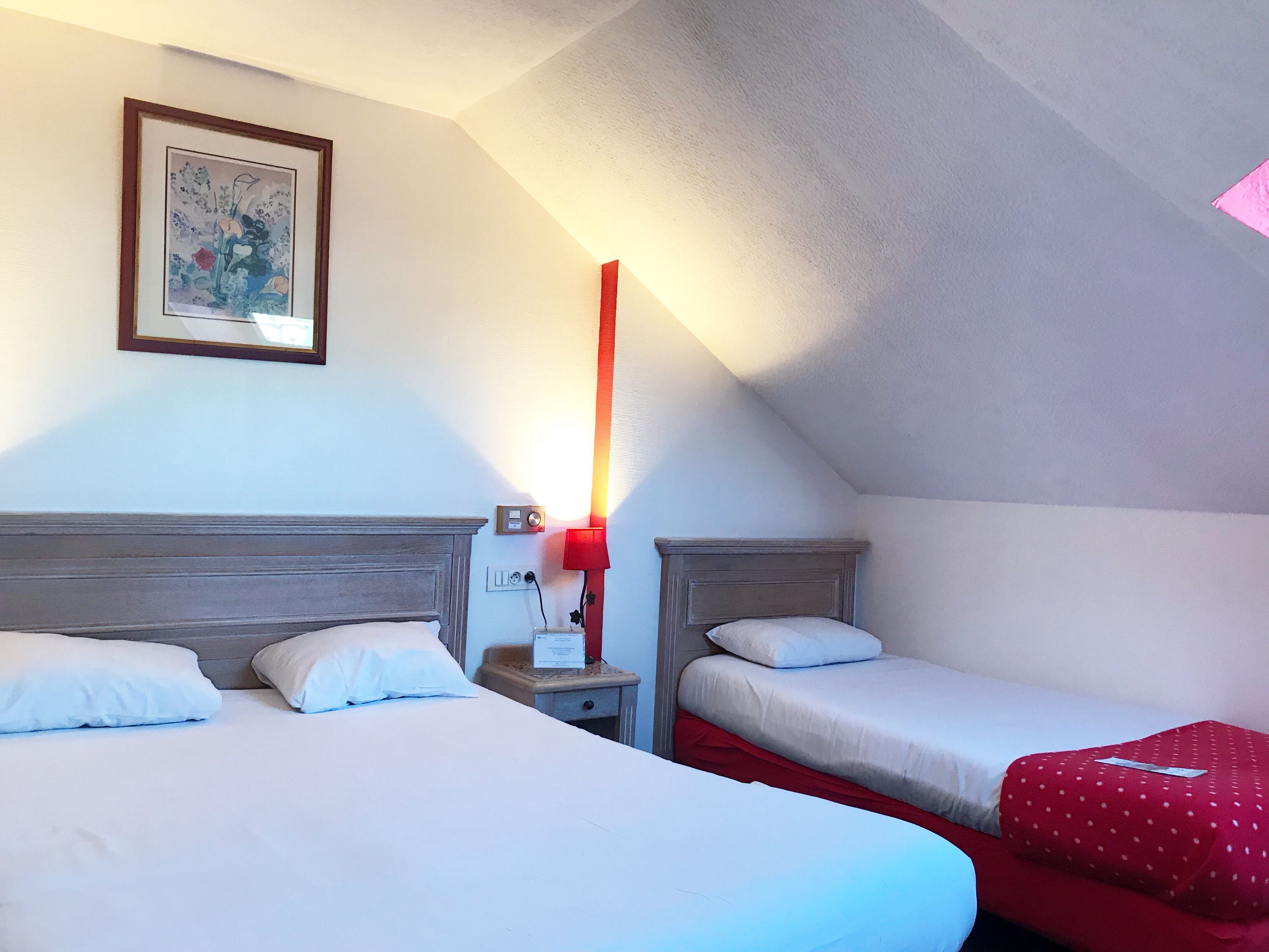 Foto - Brit Hotel Aux Sacres Reims, Centre Historique