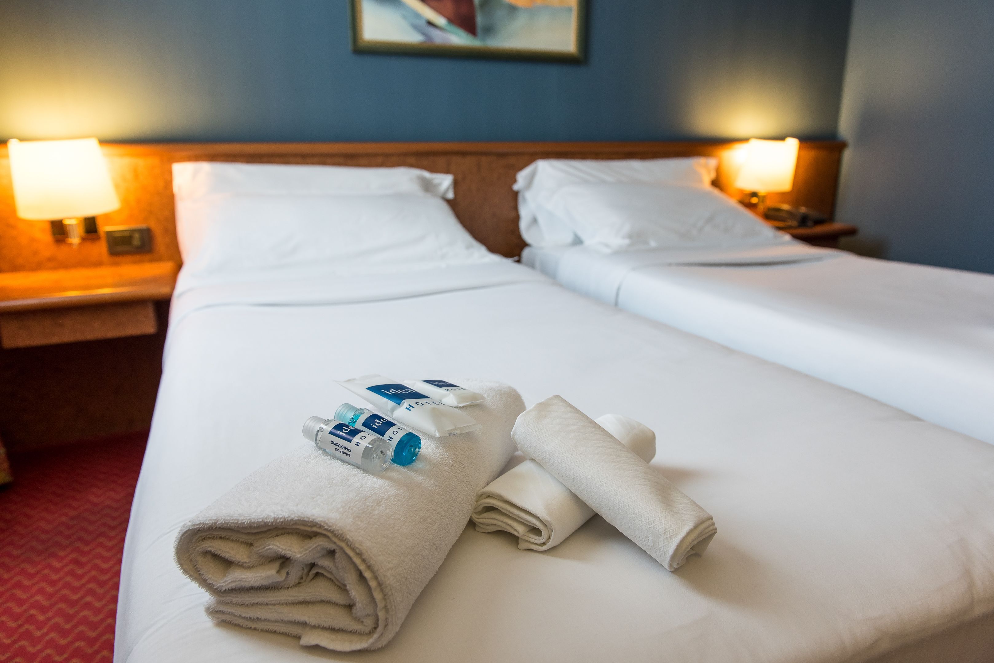 1 dormitori, escriptori i habitacions insonoritzades 