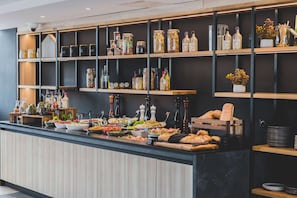 Lunch and dinner served - Campanile Prime Paris 19 - La Villette (Paris)